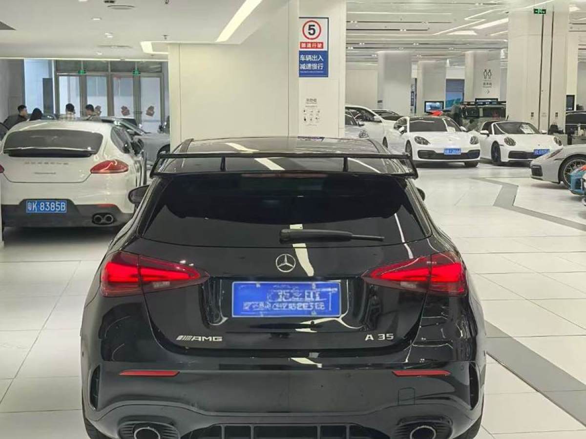 2025年1月奔馳 奔馳A級(jí)AMG  2024款 改款 AMG A 35 4MATIC