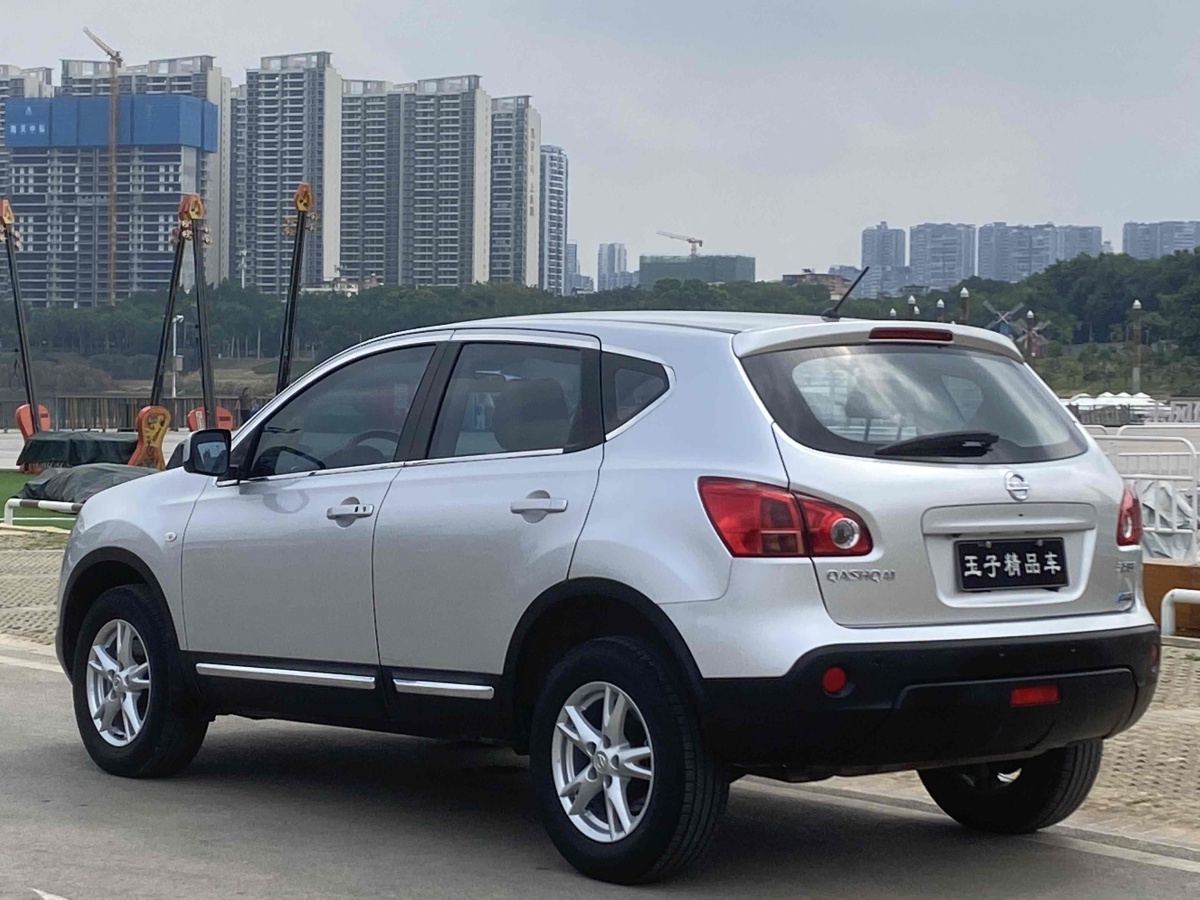 日產(chǎn) 逍客  2012款 2.0XL 火 CVT 2WD圖片