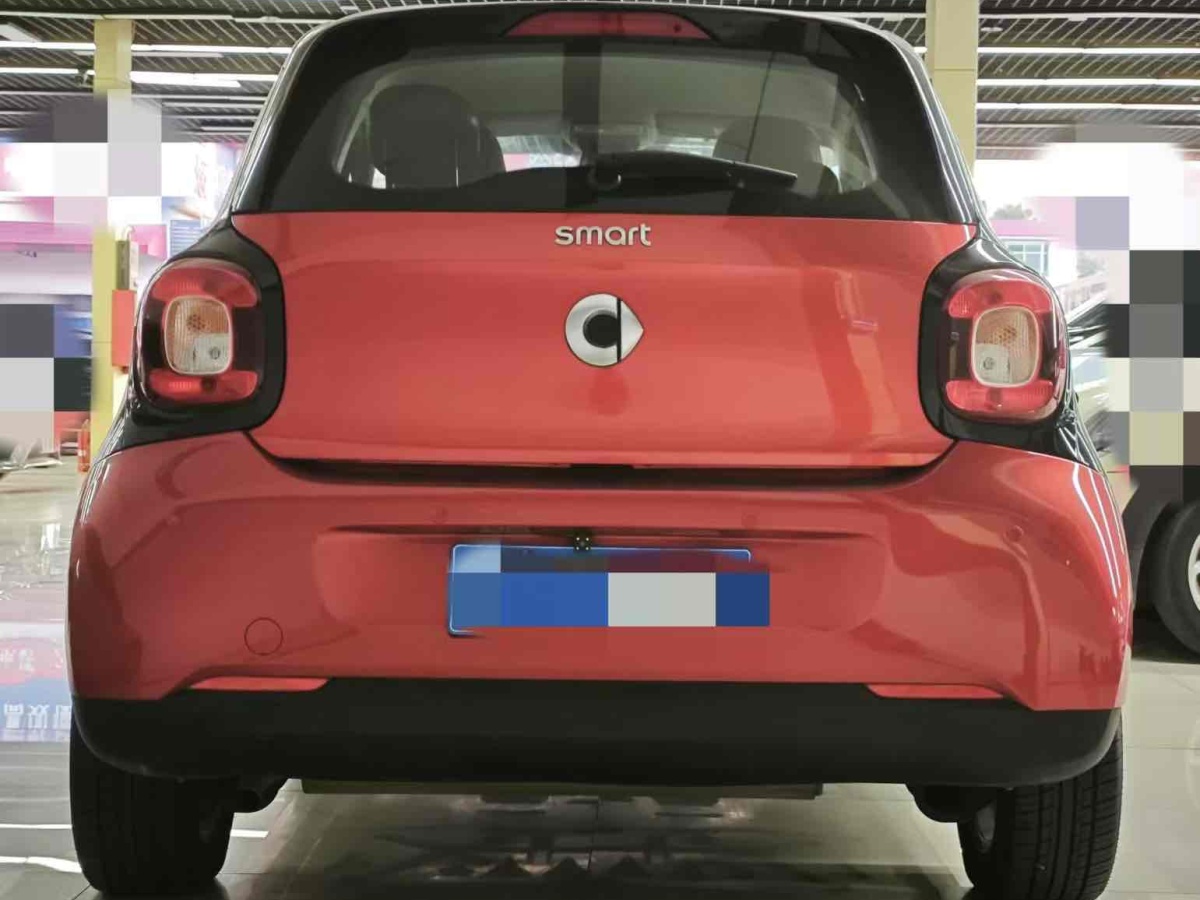 smart forfour  2016款 1.0L 52千瓦靈動版圖片