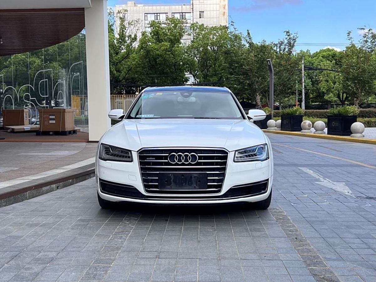 奧迪 奧迪A8  2014款 A8L 45 TFSI quattro豪華型圖片