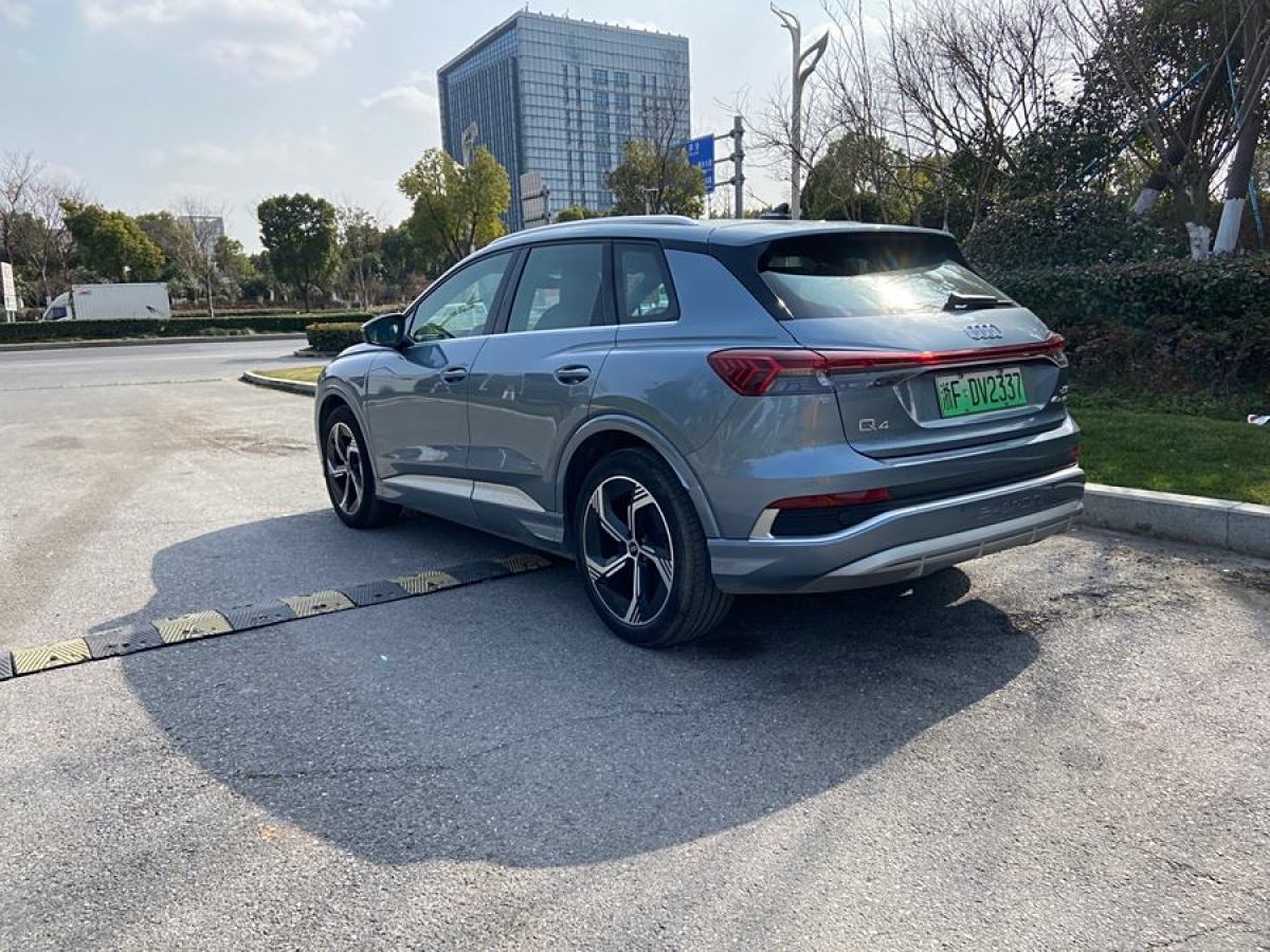 奧迪 奧迪Q4 e-tron  2024款 40 e-tron 創(chuàng)境版圖片