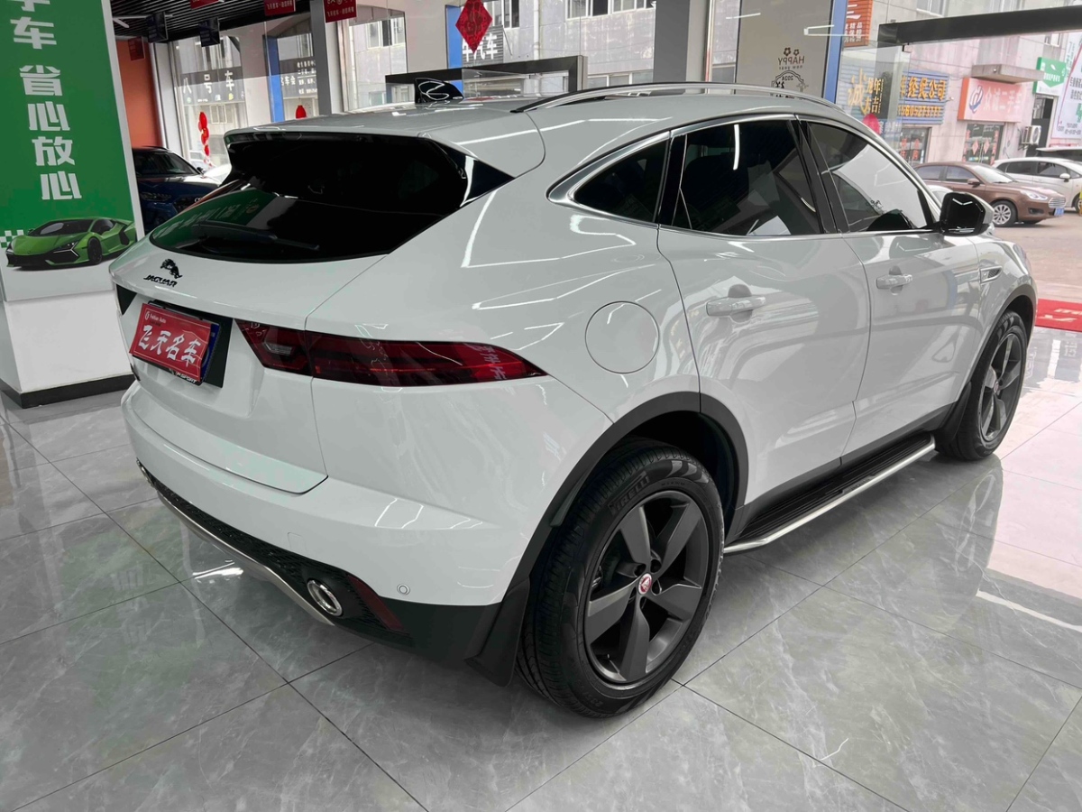 2024年2月捷豹 E-PACE  2024款 進(jìn)取運(yùn)動(dòng)版 R-DYNAMIC S