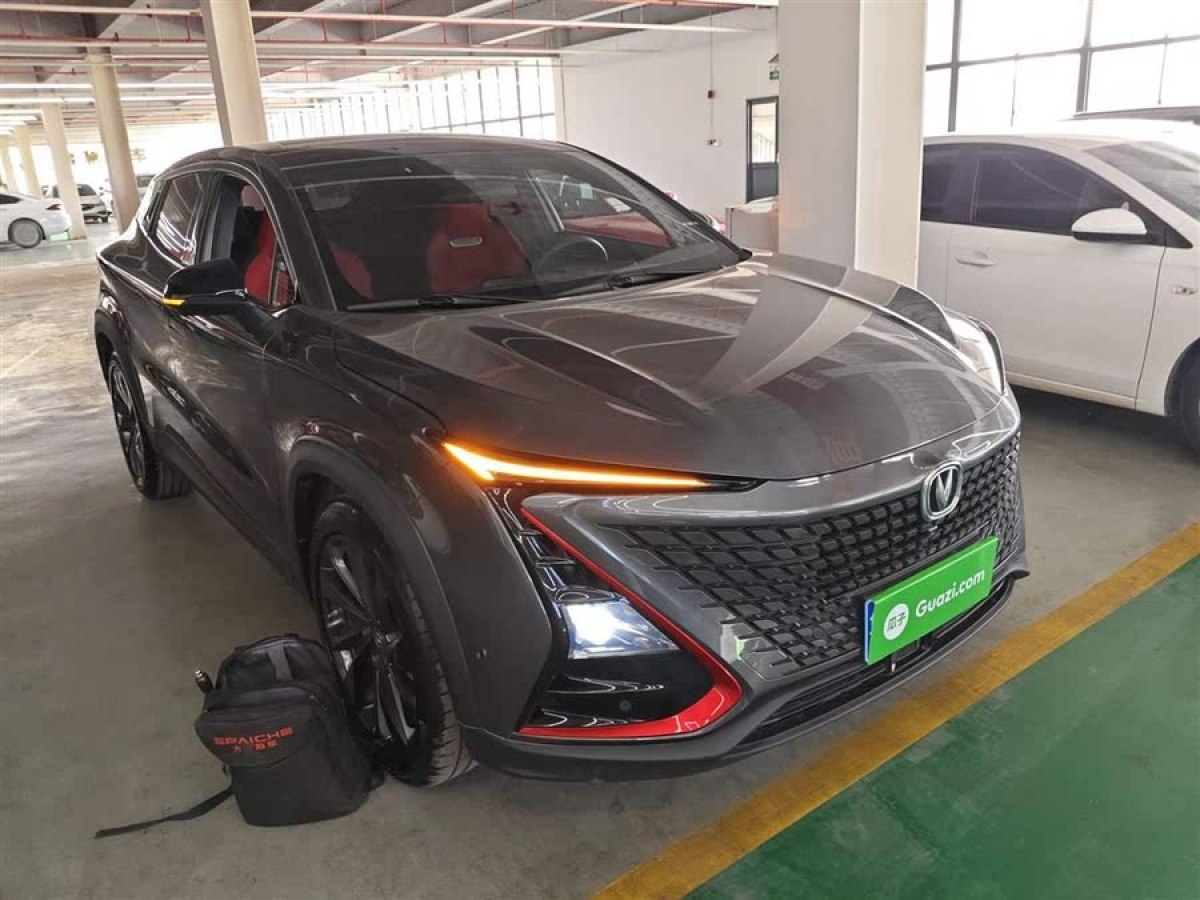 長(zhǎng)安 UNI-T  2020款 1.5T 旗艦型圖片