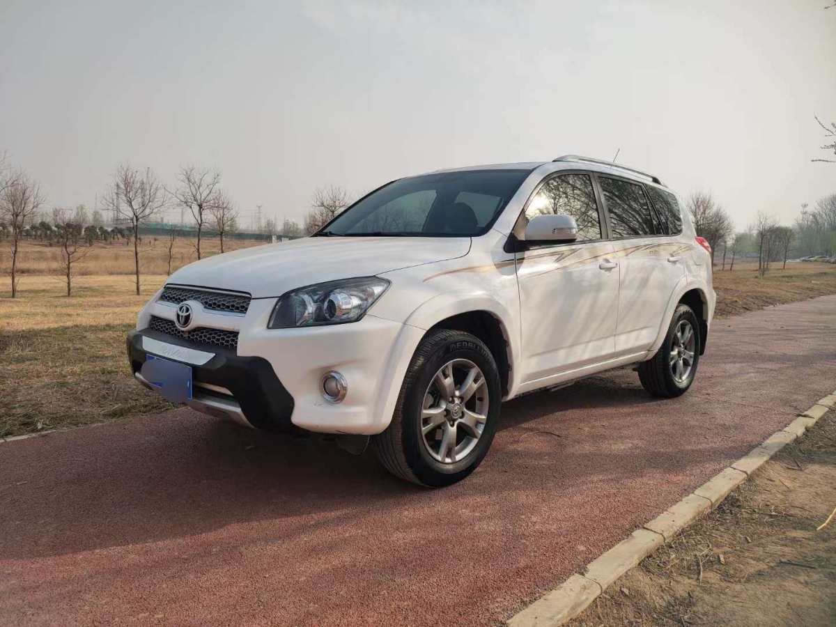 丰田 rav4荣放 2012款 炫装版 2.0l 自动四驱图片