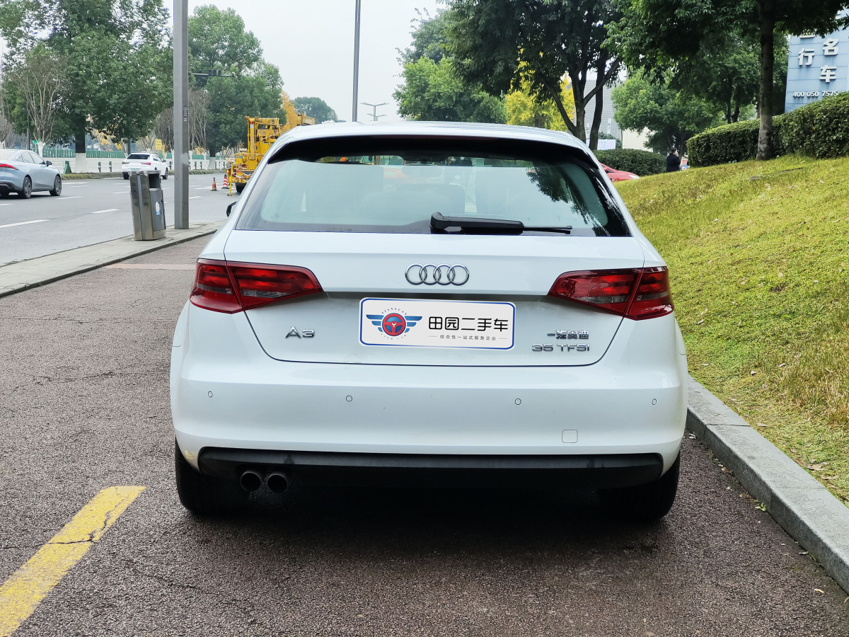 奧迪 奧迪A3  2014款 Sportback 35 TFSI 自動時尚型圖片