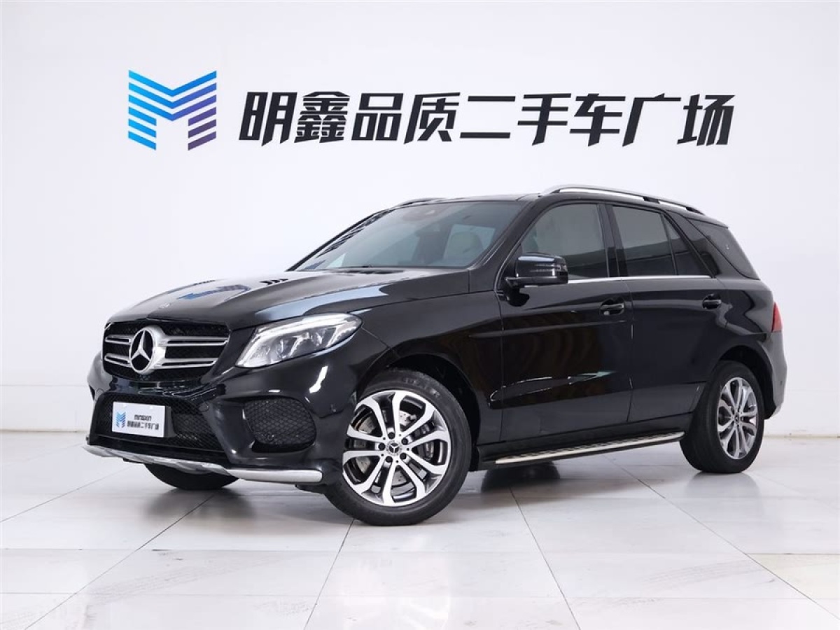 奔馳 奔馳GLE  2018款 GLE 320 4MATIC 動感型臻藏版圖片