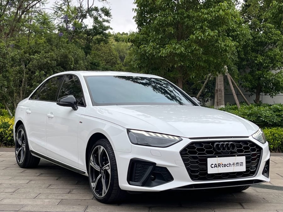奧迪 奧迪A4L  2024款 40 TFSI 豪華動感型(星夜版)圖片