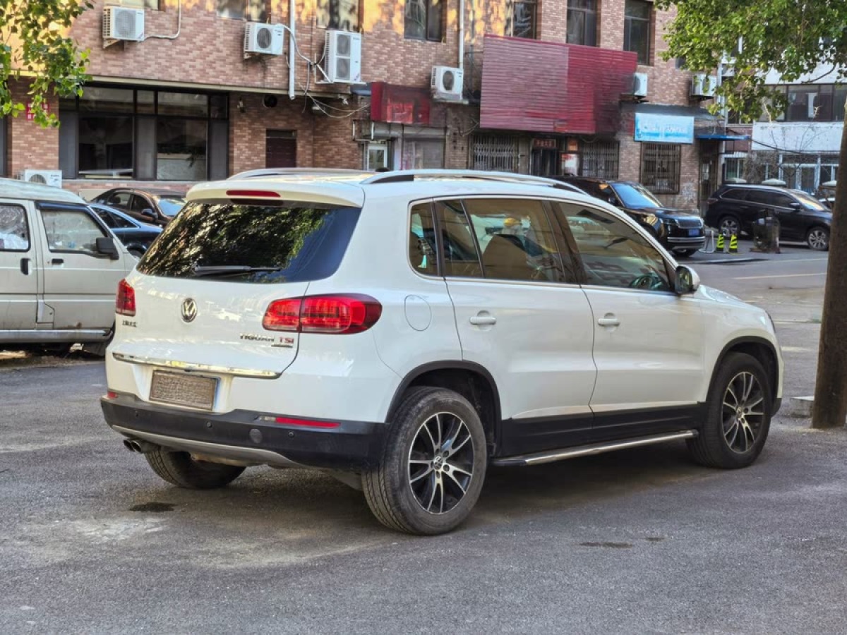 大眾 途觀  2013款 1.8TSI 自動四驅(qū)豪華型圖片