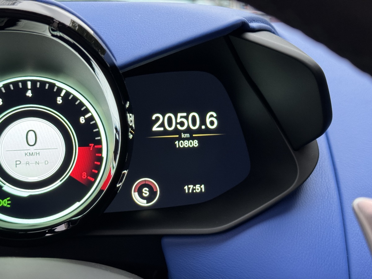 2022年8月阿斯顿·马丁 V8 Vantage  2022款 4.0T V8 Coupe