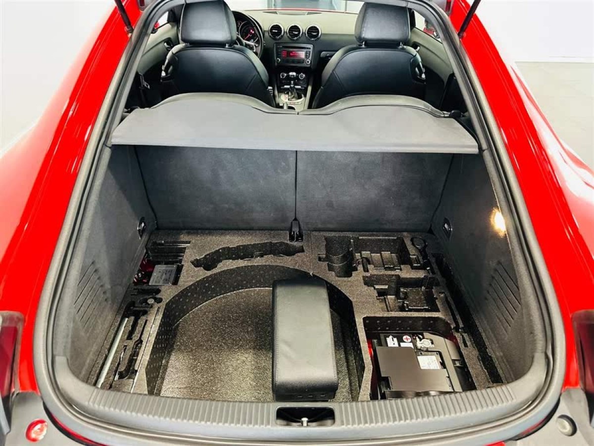 奧迪 奧迪TT  2011款 TT Coupe 2.0TFSI quattro圖片