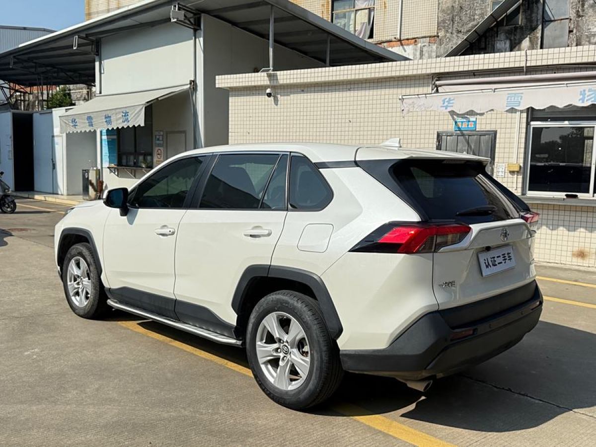 豐田 RAV4榮放  2020款 2.0L CVT兩驅(qū)都市版圖片