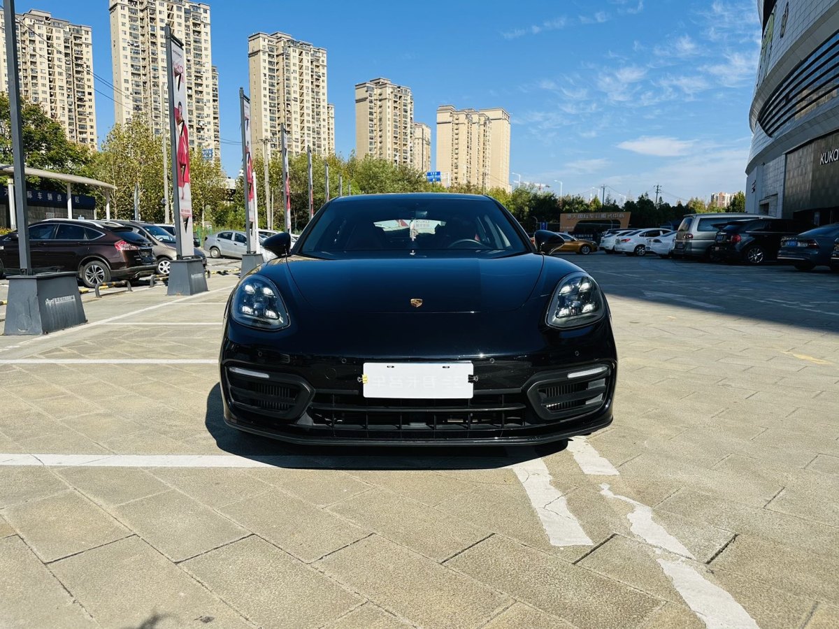 2022年2月保時(shí)捷 Panamera  2021款 Panamera 行政加長(zhǎng)版 2.9T