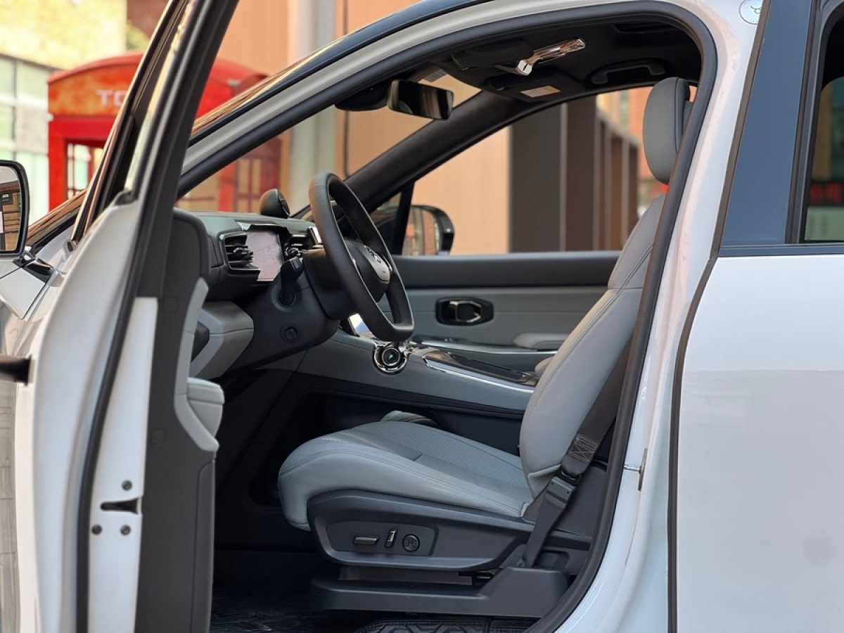 蔚來 ES8  2020款 450KM 六座版圖片