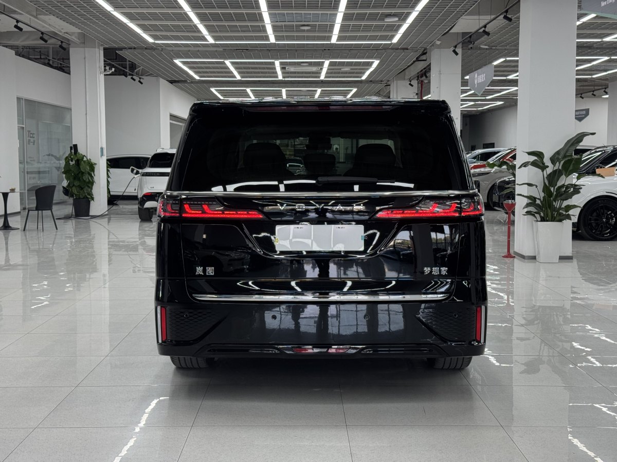 嵐圖 夢(mèng)想家  2024款 PHEV 超長(zhǎng)續(xù)航卓越版圖片