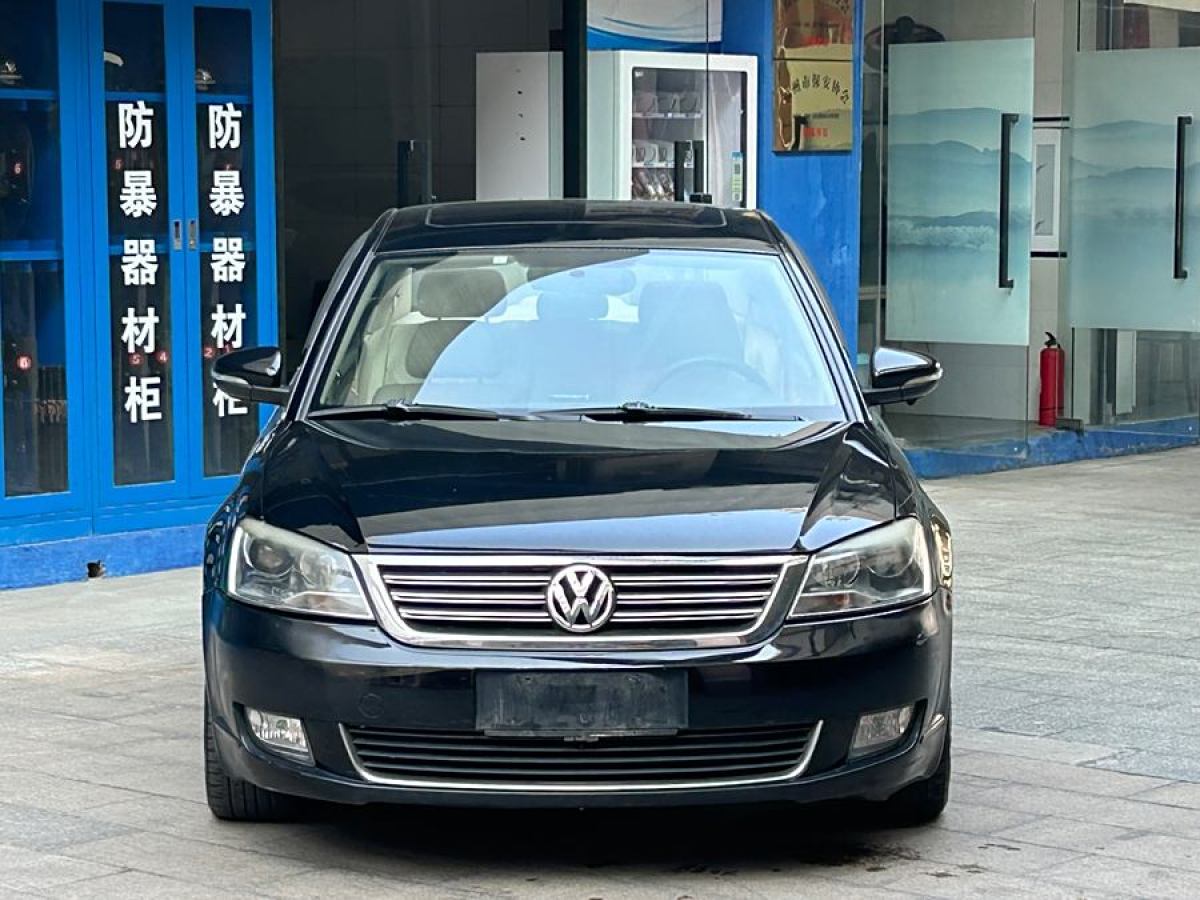 大眾 Passat領(lǐng)馭  2011款 1.8T 自動尊享型圖片