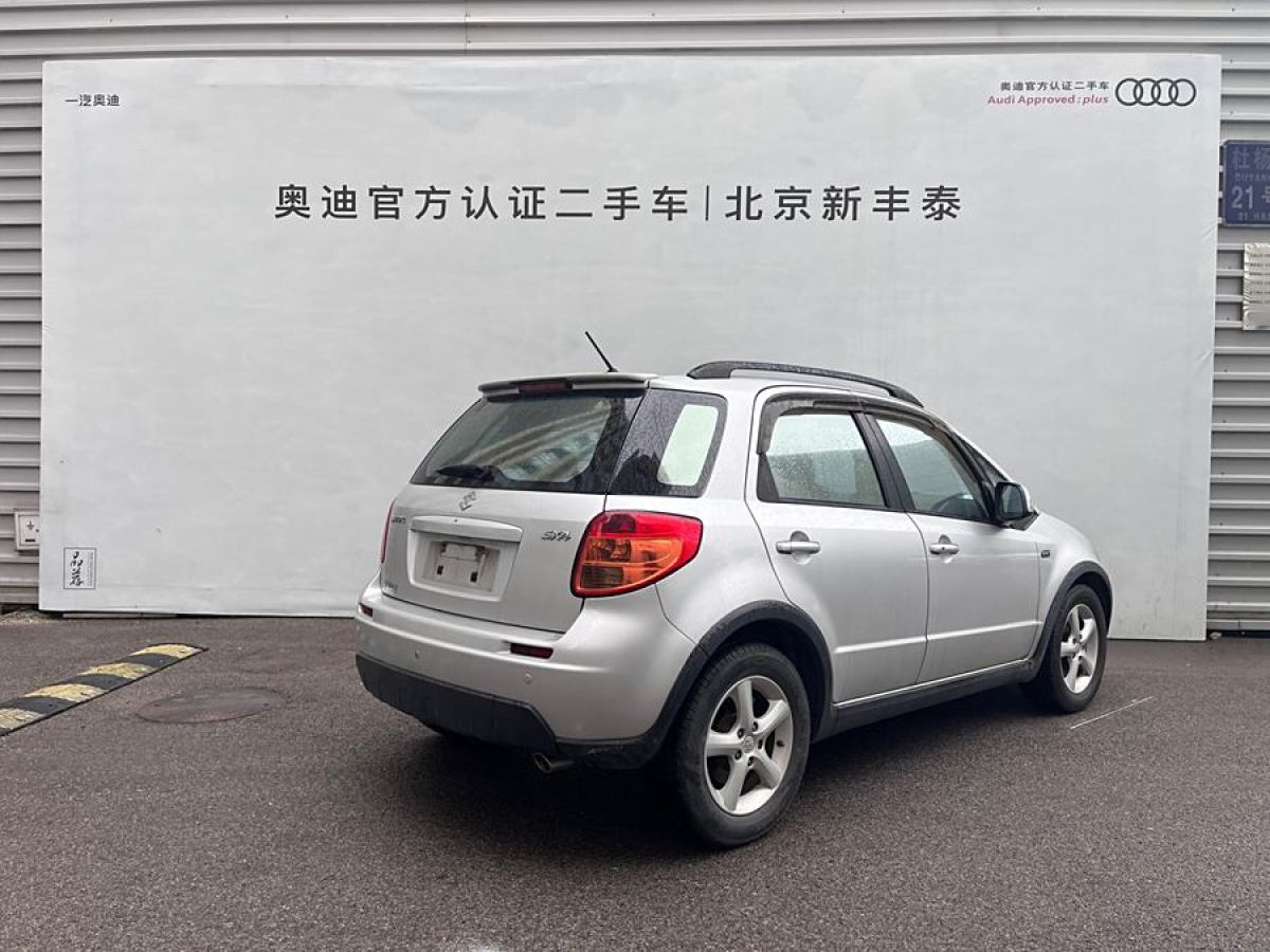 2010年4月鈴木 天語 SX4  2010款 兩廂 1.6L 自動(dòng)冠軍限量版