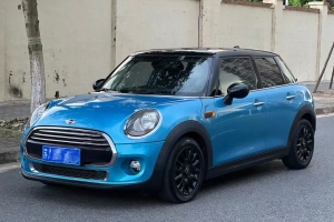 MINI MINI 1.5T COOPER 五门版