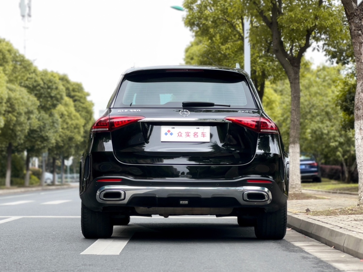 奔馳 奔馳GLE  2020款  GLE 350 4MATIC 時(shí)尚型圖片