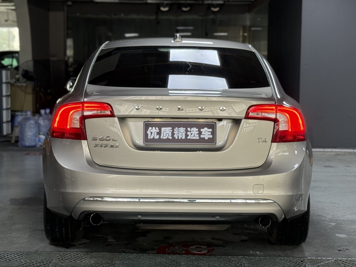 2016年4月沃爾沃 S60  2016款 L 2.0T T4 智遠(yuǎn)版