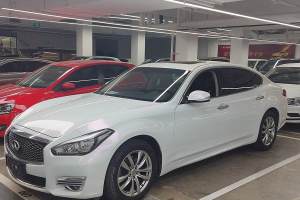 Q70 英菲尼迪 Q70L 2.5L 精英版