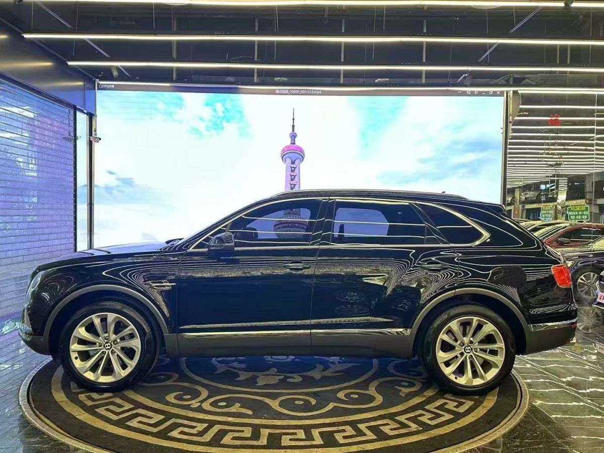 賓利 添越  2018款 4.0T V8圖片