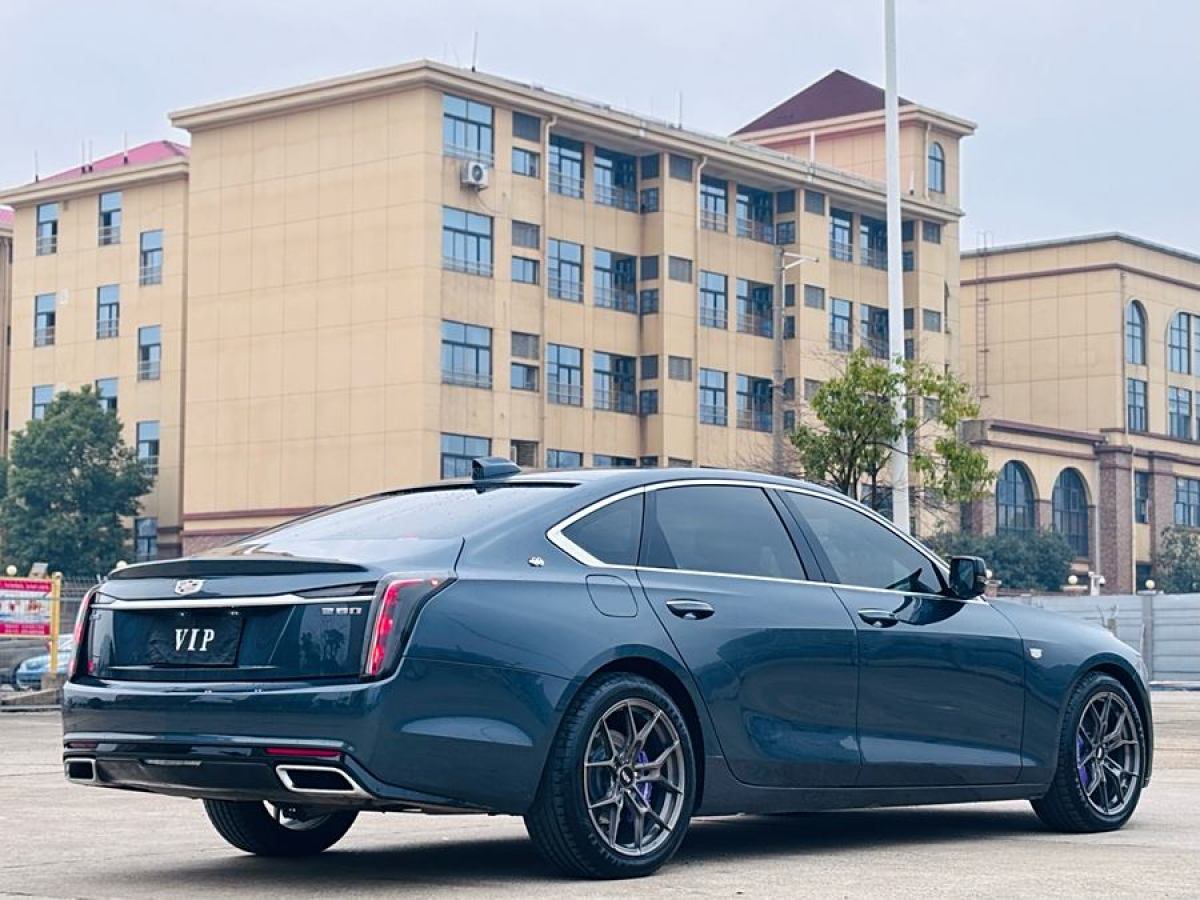 凱迪拉克 CT6  2023款 28T 尊貴型圖片