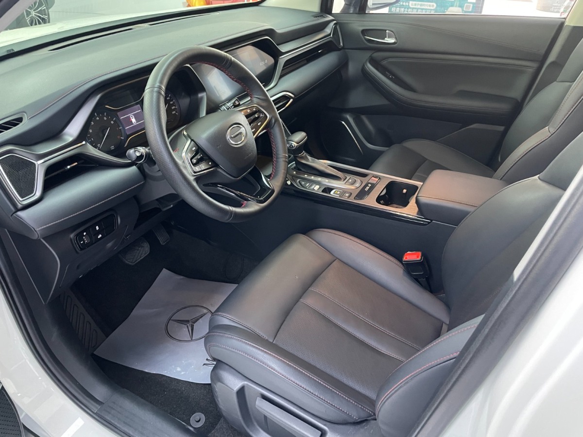 廣汽傳祺 GS4  2019款  270T 手動兩驅精英版圖片