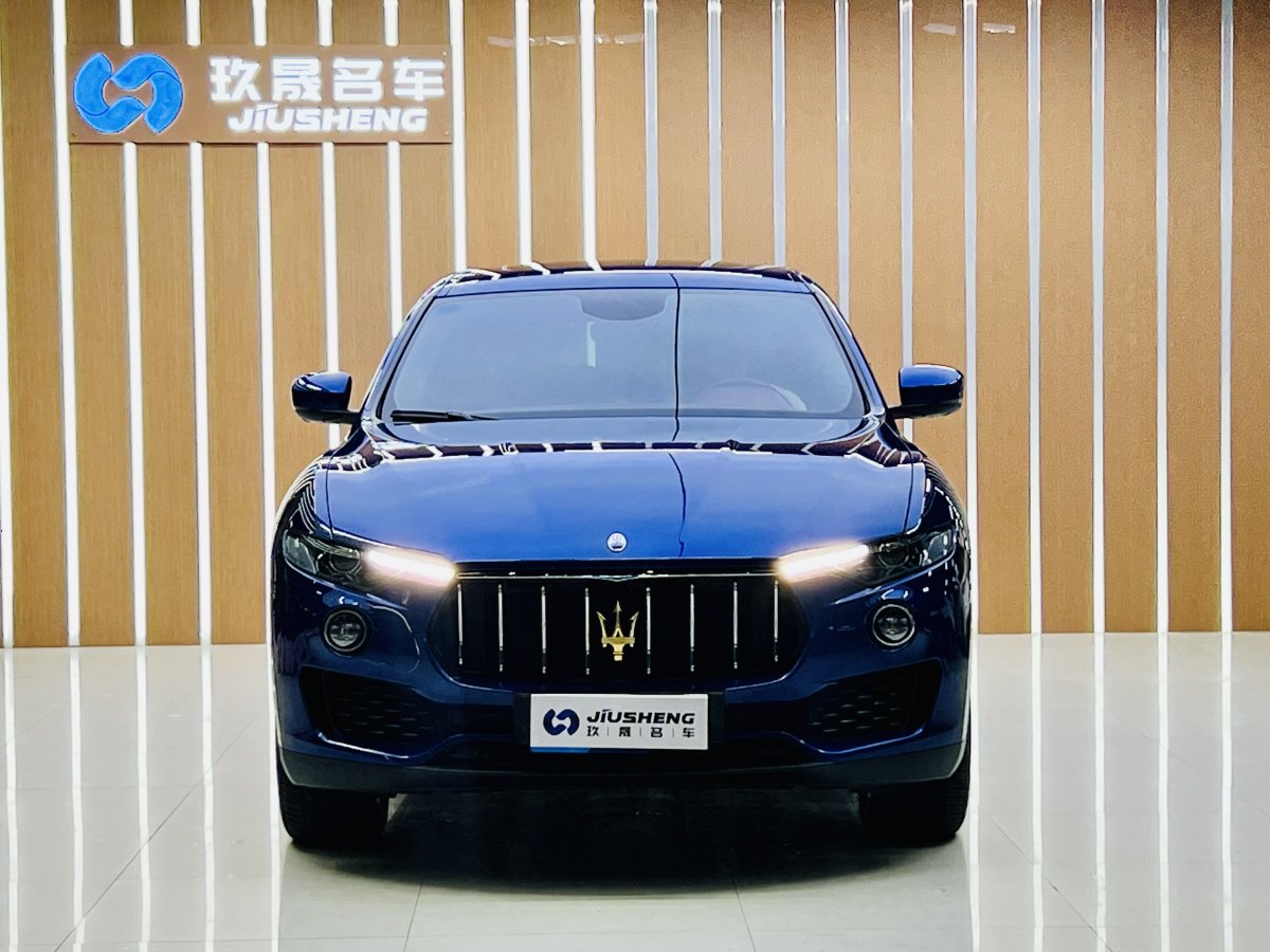 2019年6月瑪莎拉蒂 Levante  2018款 3.0T 350Hp 標(biāo)準(zhǔn)版