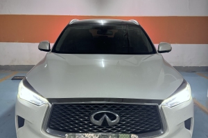 QX50 英菲尼迪 2.0T 四驱菁英版