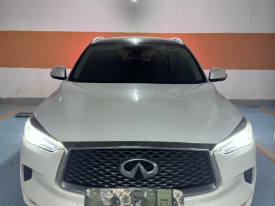 2019年7月 英菲尼迪 QX50 2.0T 四驅(qū)菁英版圖片