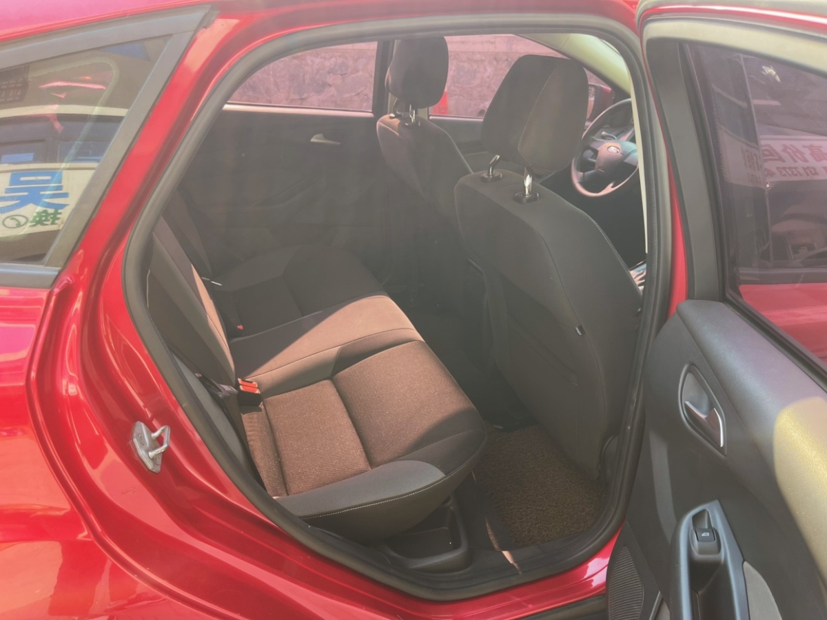 福特 ?？怂? 2012款 兩廂 1.6L 自動(dòng)舒適型圖片