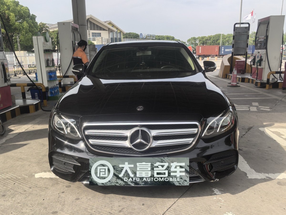 奔馳 奔馳E級  2018款 改款 E 300 L 運動豪華型圖片