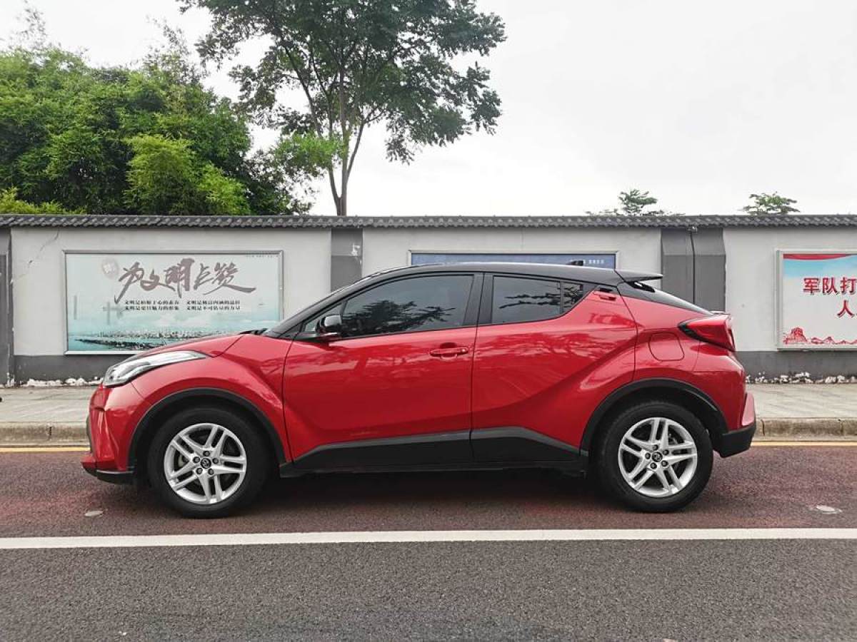 豐田 C-HR  2021款 2.0L 舒適版圖片