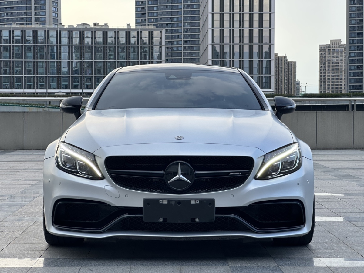 2018年06月奔馳 奔馳C級(jí)AMG  2016款 AMG C 63 Coupe