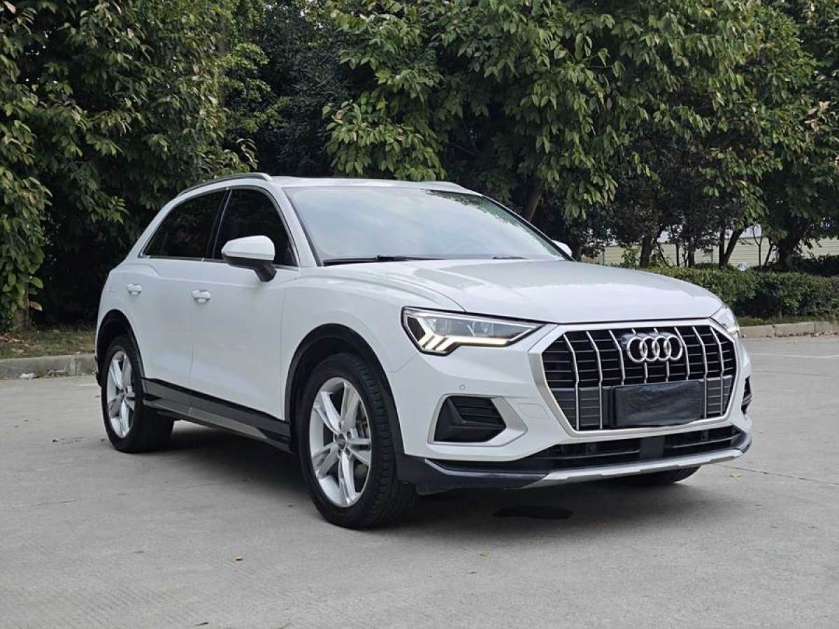 奧迪 奧迪Q3  2020款 35 TFSI 時(shí)尚致雅型圖片