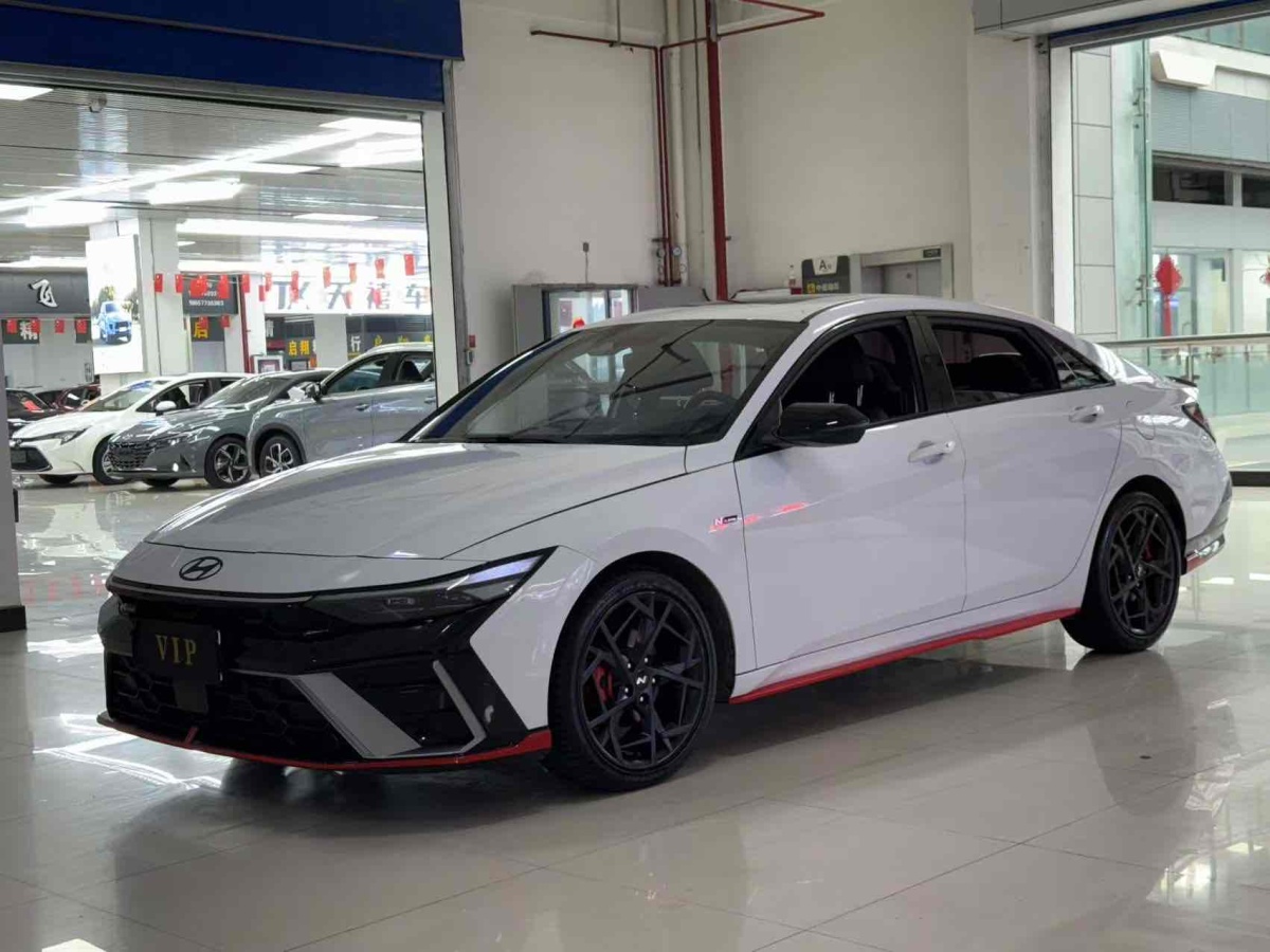 現代 伊蘭特  2023款 240TGDi DCT N Line LUX尊貴版圖片