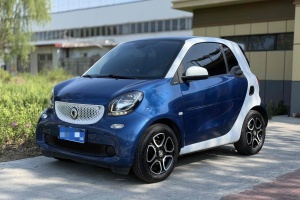 fortwo smart 0.9T 66千瓦硬頂先鋒版