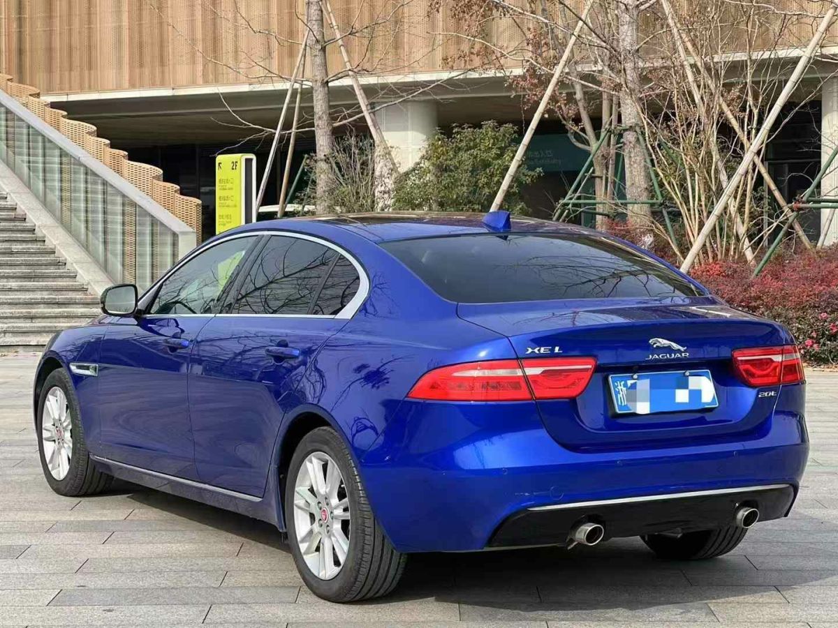 捷豹 XE  2019款 2.0T 300PS 四驅Landmark Edition圖片