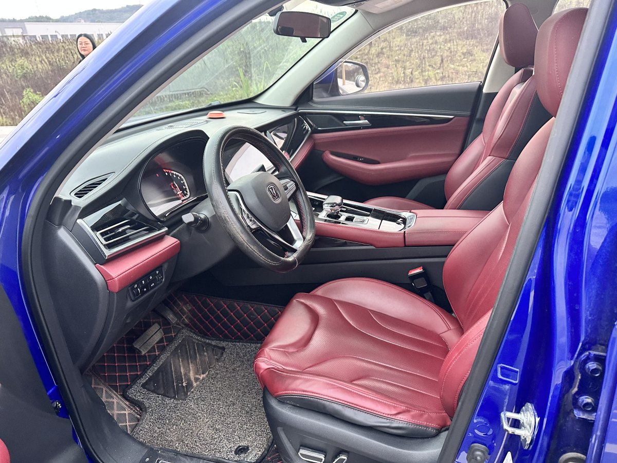 長(zhǎng)安 CS85 COUPE  2019款  1.5T 動(dòng)版 國(guó)VI圖片