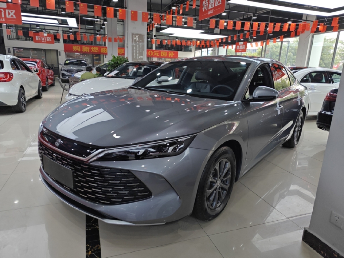 比亞迪 秦L  2024款 DM-i 80KM領(lǐng)先型圖片