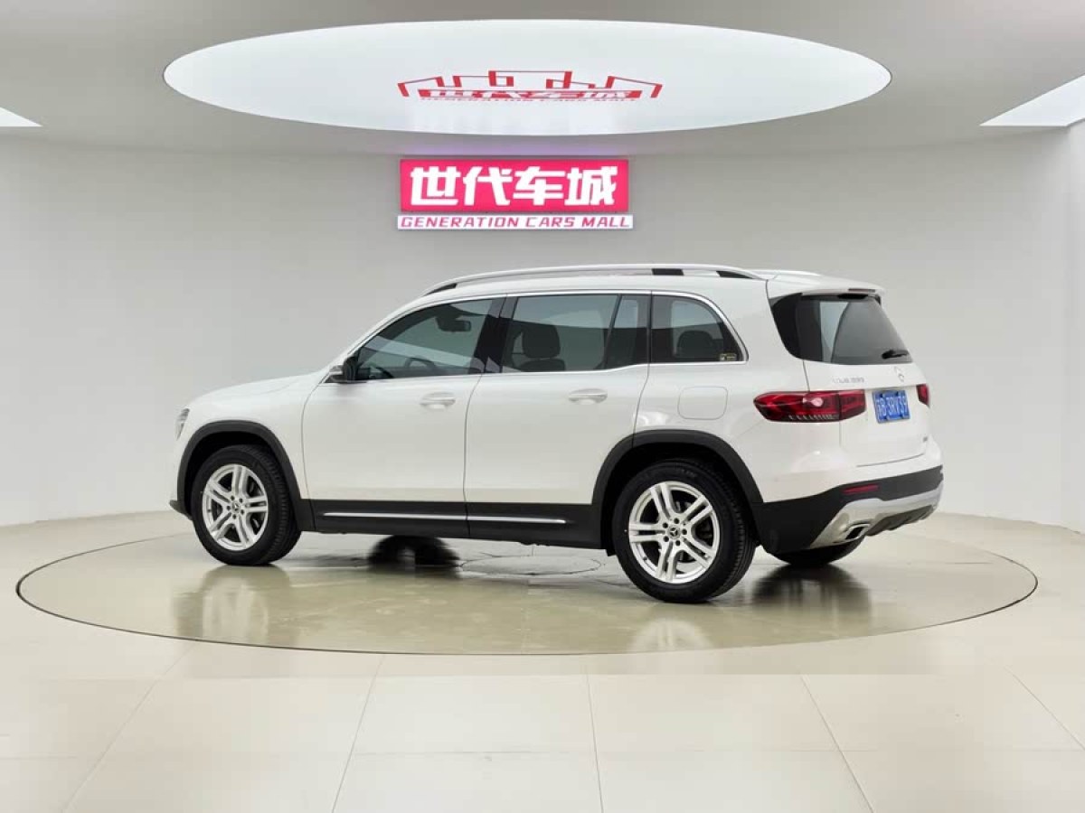 奔馳 奔馳GLB  2022款 改款 GLB 200 動感型圖片
