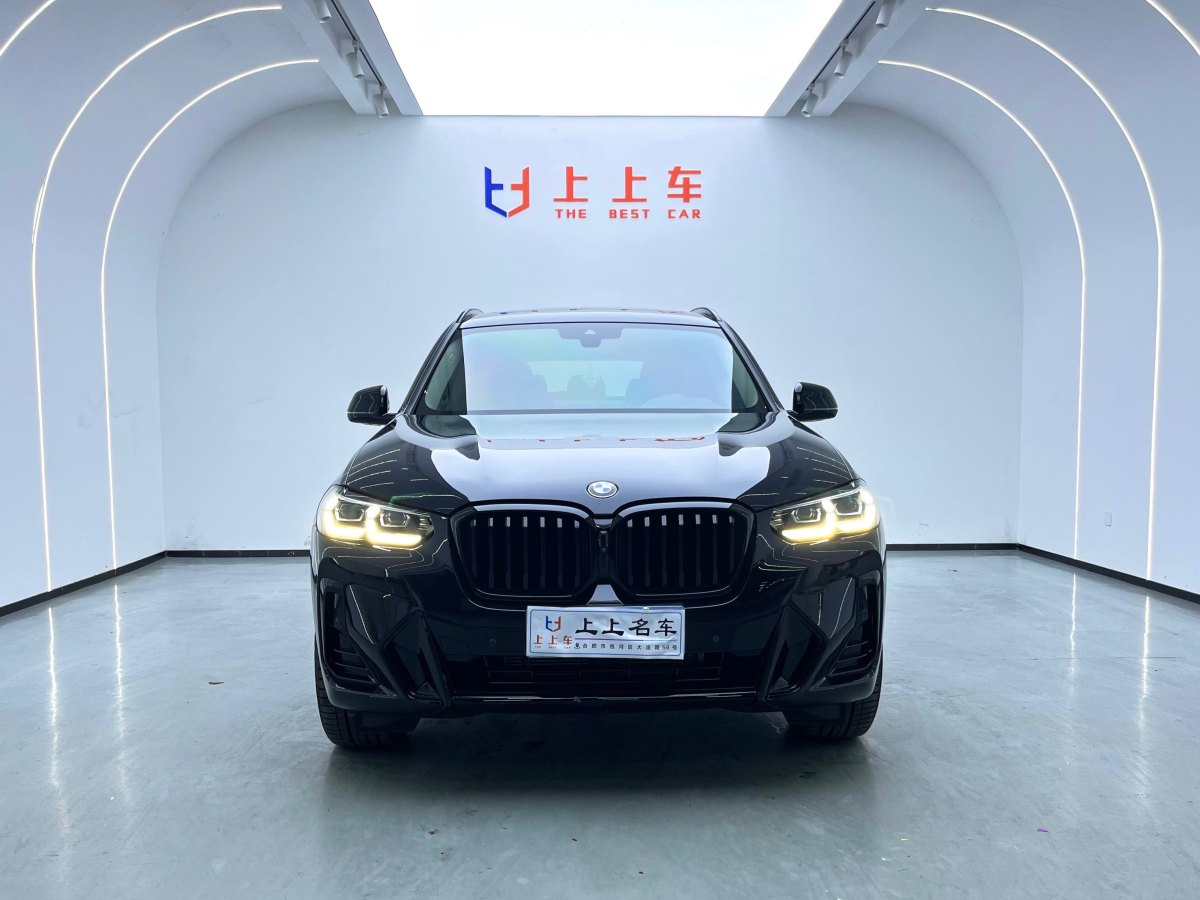 寶馬 寶馬X3  2023款 xDrive30i 領(lǐng)先型 M曜夜套裝圖片