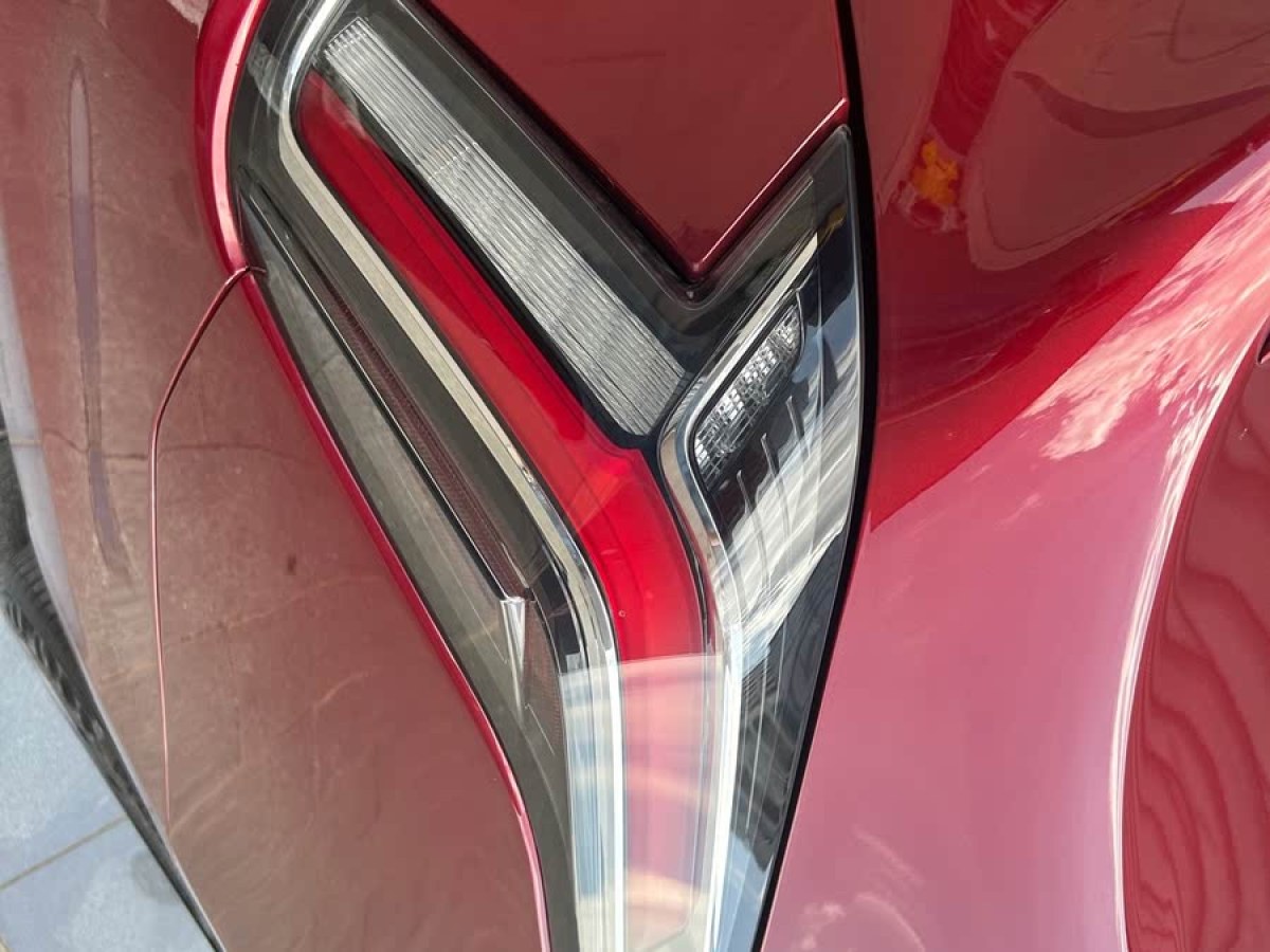 凱迪拉克 CT4  2021款 28T 風尚型圖片