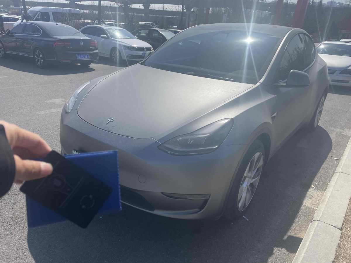 特斯拉 Model 3  2021款 改款 標準續(xù)航后驅(qū)升級版圖片