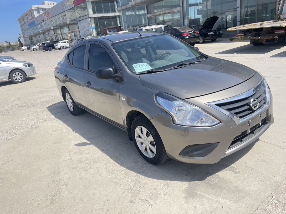 日產(chǎn) 陽光  2016款 1.5XE 手動領(lǐng)先版圖片