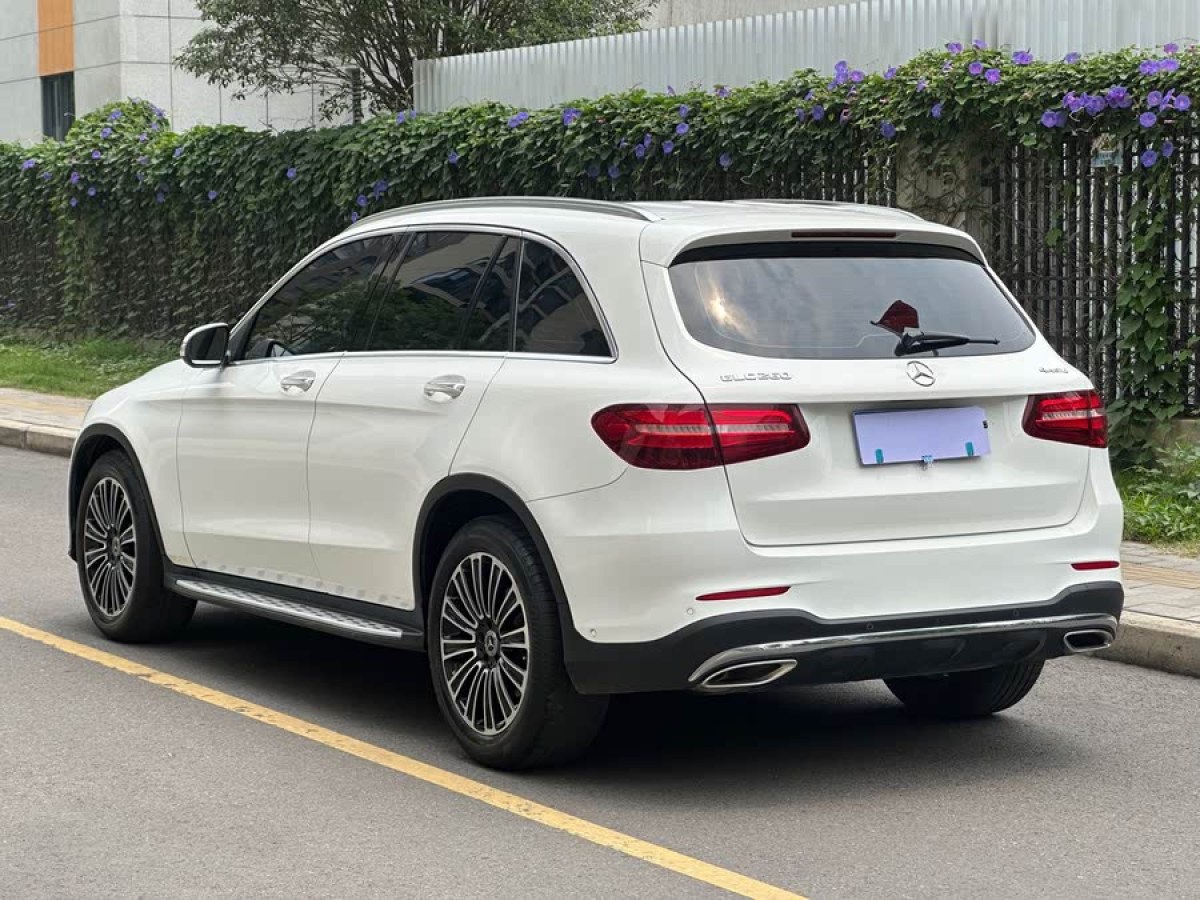 奔馳 奔馳GLC  2018款 改款 GLC 260 4MATIC 動(dòng)感型圖片