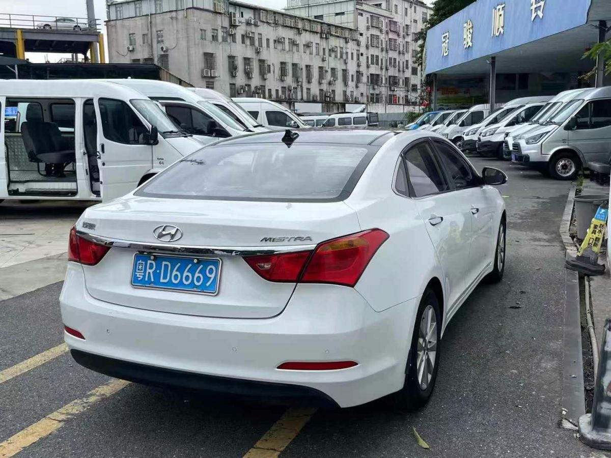 現(xiàn)代 名圖 圖片
