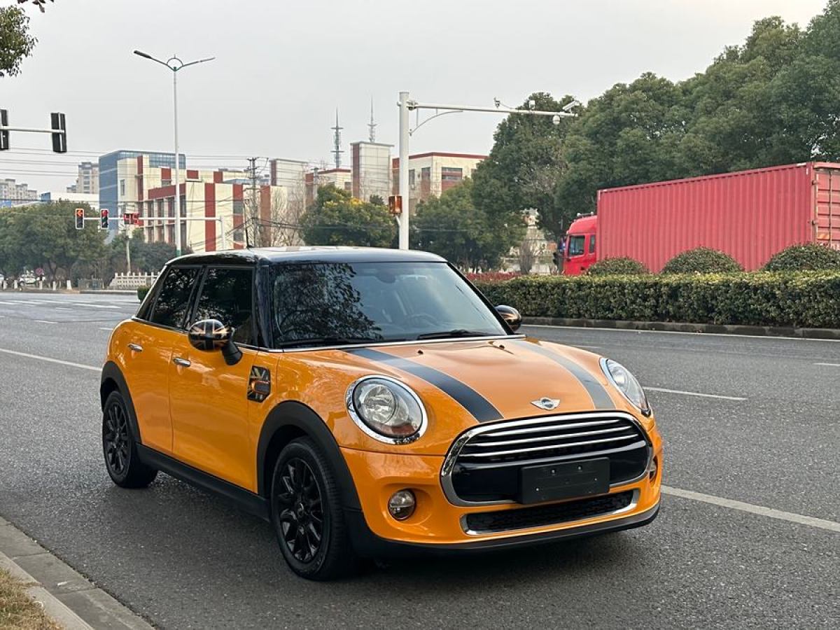 MINI MINI  2015款 1.5T COOPER Fun 五門版圖片