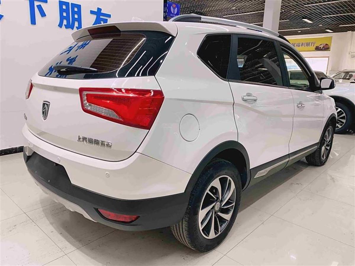 寶駿 560  2016款 1.8L 手動(dòng)豪華型圖片