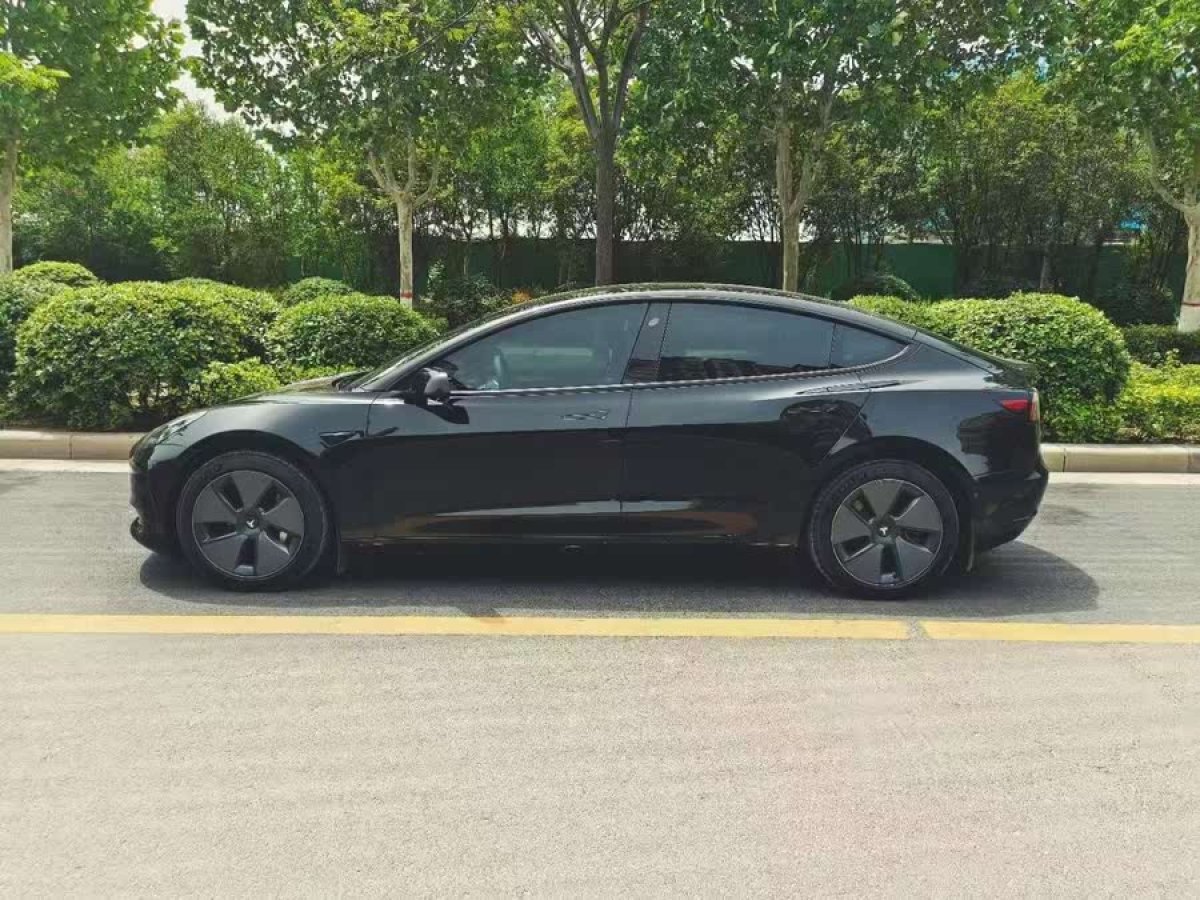 特斯拉 Model 3  2023款 煥新版 后輪驅(qū)動(dòng)圖片